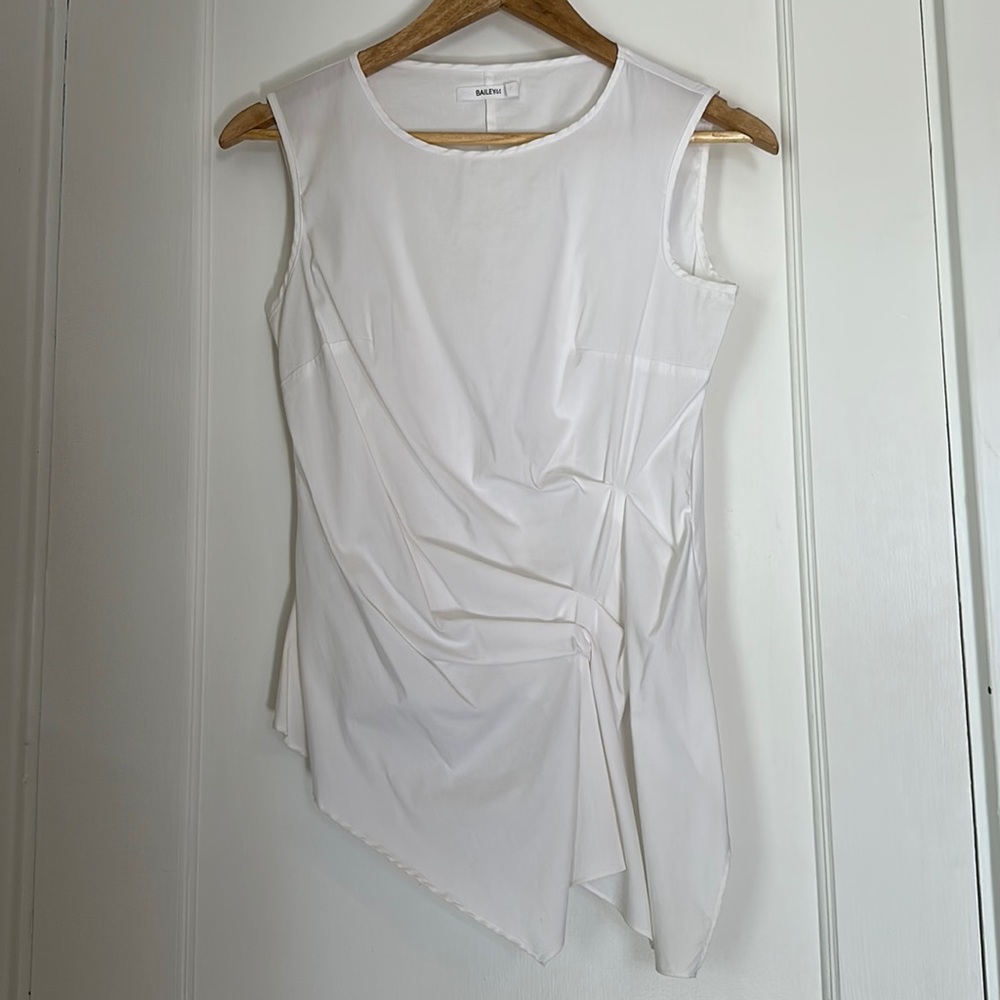Sleeveless Blouse